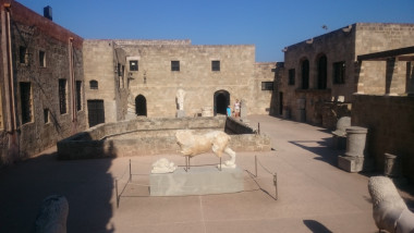 Balade dans la cité médiévale de Rhodes